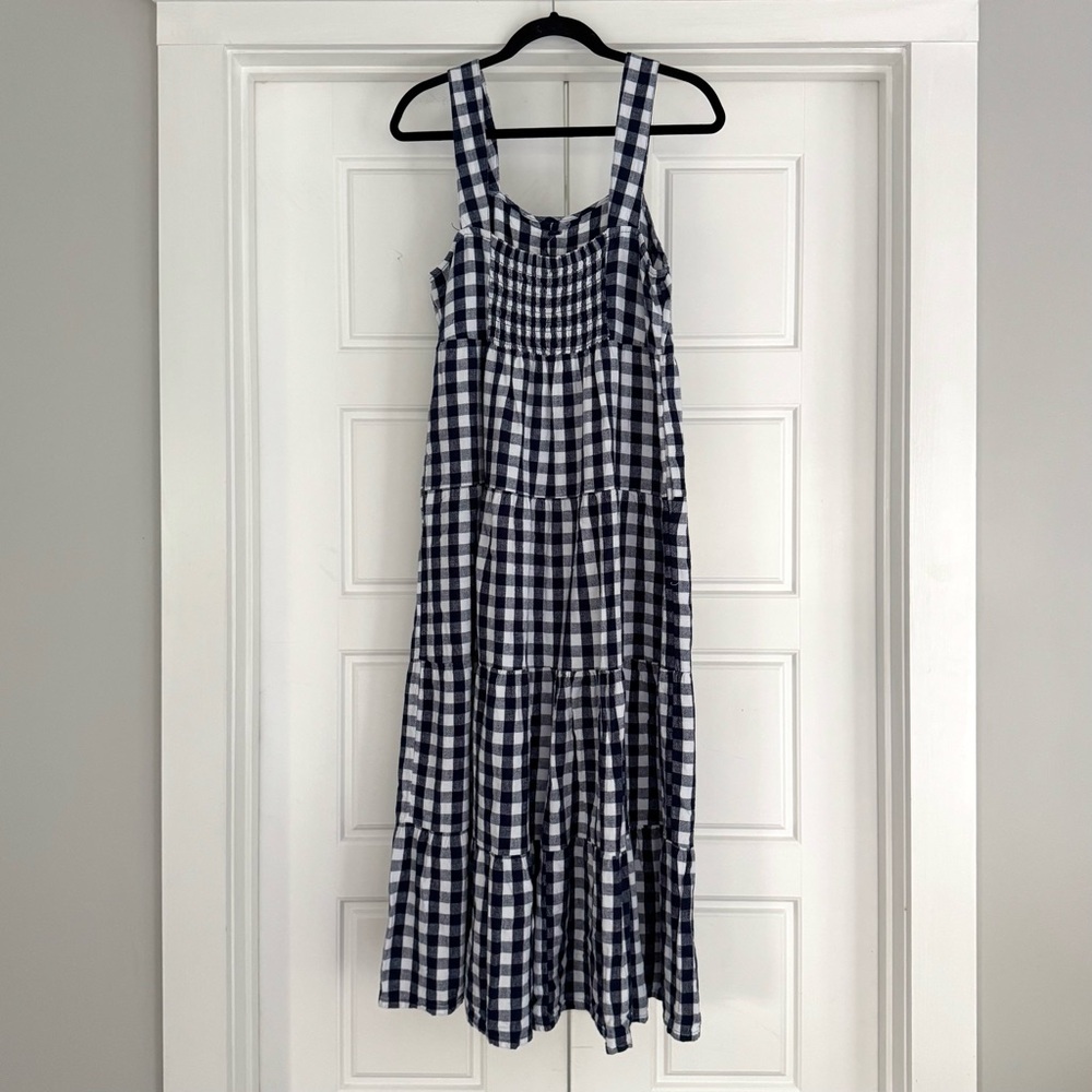Who What Wear Sleeveless Lace-Up Dress in Navy Gingham, Medium - Picture 4 of 10